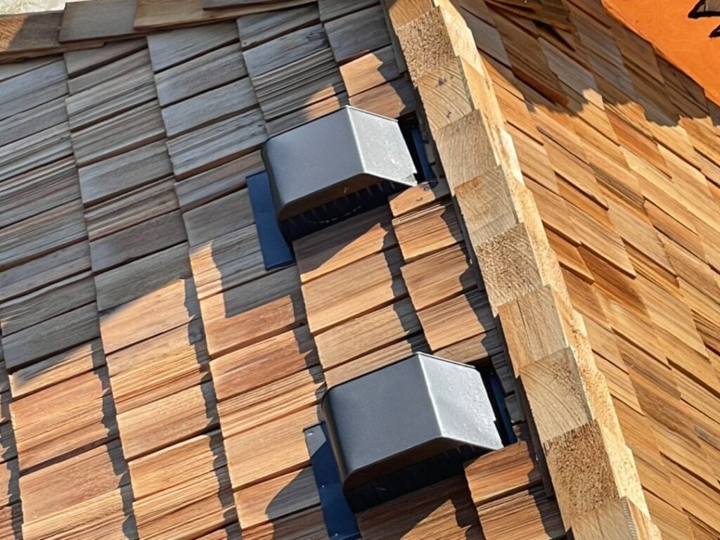 cedar shake roof ventilation